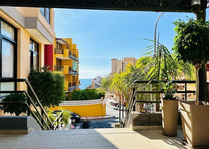 아파트 Sunset Apart, Large Terrace, Pool, Location! *