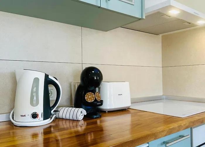 Sunset Apart, Large Terrace, Pool, Location! *