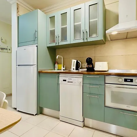 Sunset Apart, Large Terrace, Pool, Location!