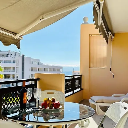 Sunset Apart, Large Terrace, Pool, Location! Lejlighed Puerto de Santiago (Tenerife)