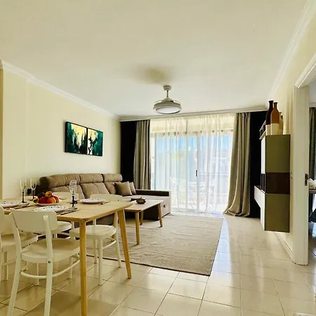 Sunset Apart, Large Terrace, Pool, Location!