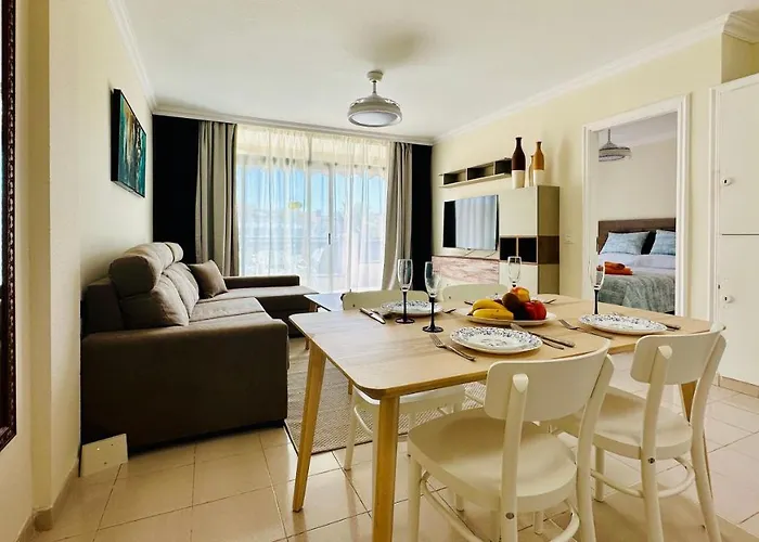 Sunset Apart, Large Terrace, Pool, Location! プエルト・デ・サンティアゴ