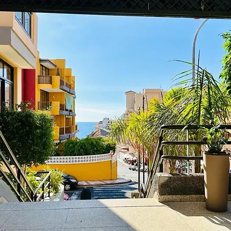 公寓 Sunset Apart, Large Terrace, Pool, Location! *