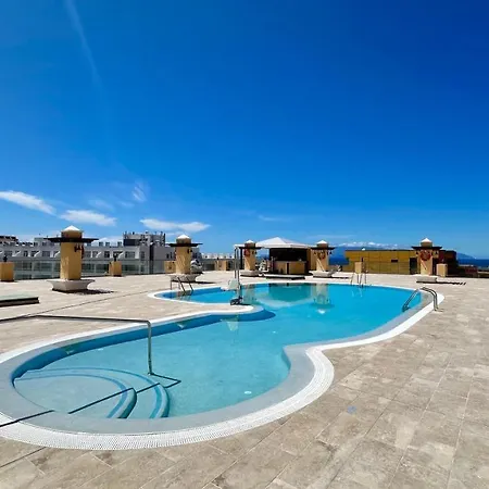 Sunset Apart, Large Terrace, Pool, Location! 圣地亚哥港