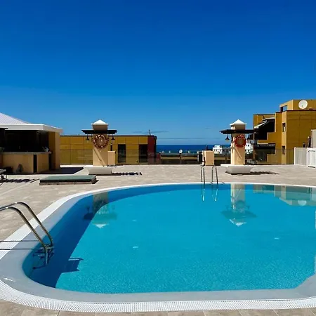 Sunset Apart, Large Terrace, Pool, Location! 公寓 圣地亚哥港